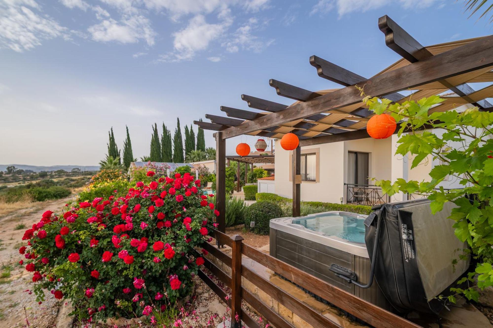 Villa Panorama - Stunning Views In Villa With Hot Tub, Pool, Garden Куклия Экстерьер фото